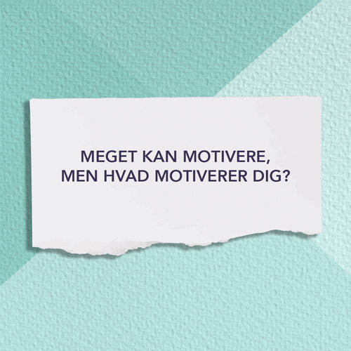 Instagram-opslag til Ungdommens Røde Kors, hvor der står: Hvorfor vil unge blive frivillige?, efterfulgt af en ikon og derefter en tekst der lyder: At hjælpe andre.